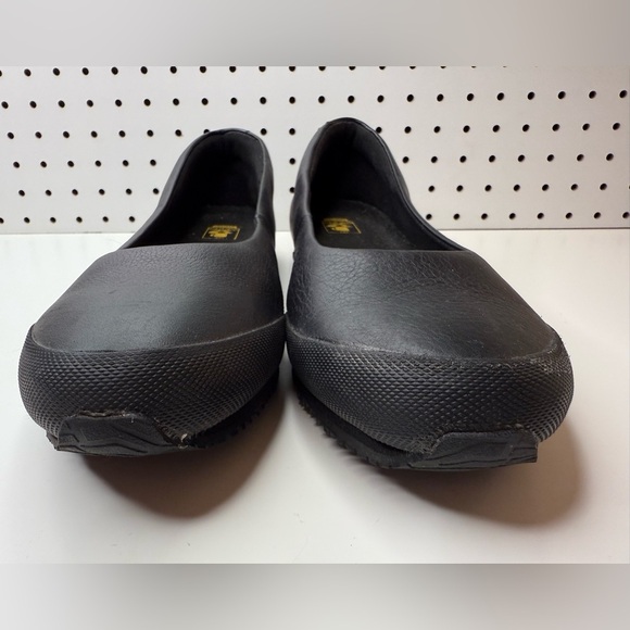 KEEN Women's Kanteen Flat Non Slip Black Flats Utility Work Shoe - Picture 13 of 16